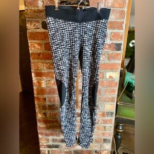 Nike Pro Hyperwarm tights